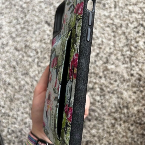 iphone 11 pro max case - Picture 6 of 6